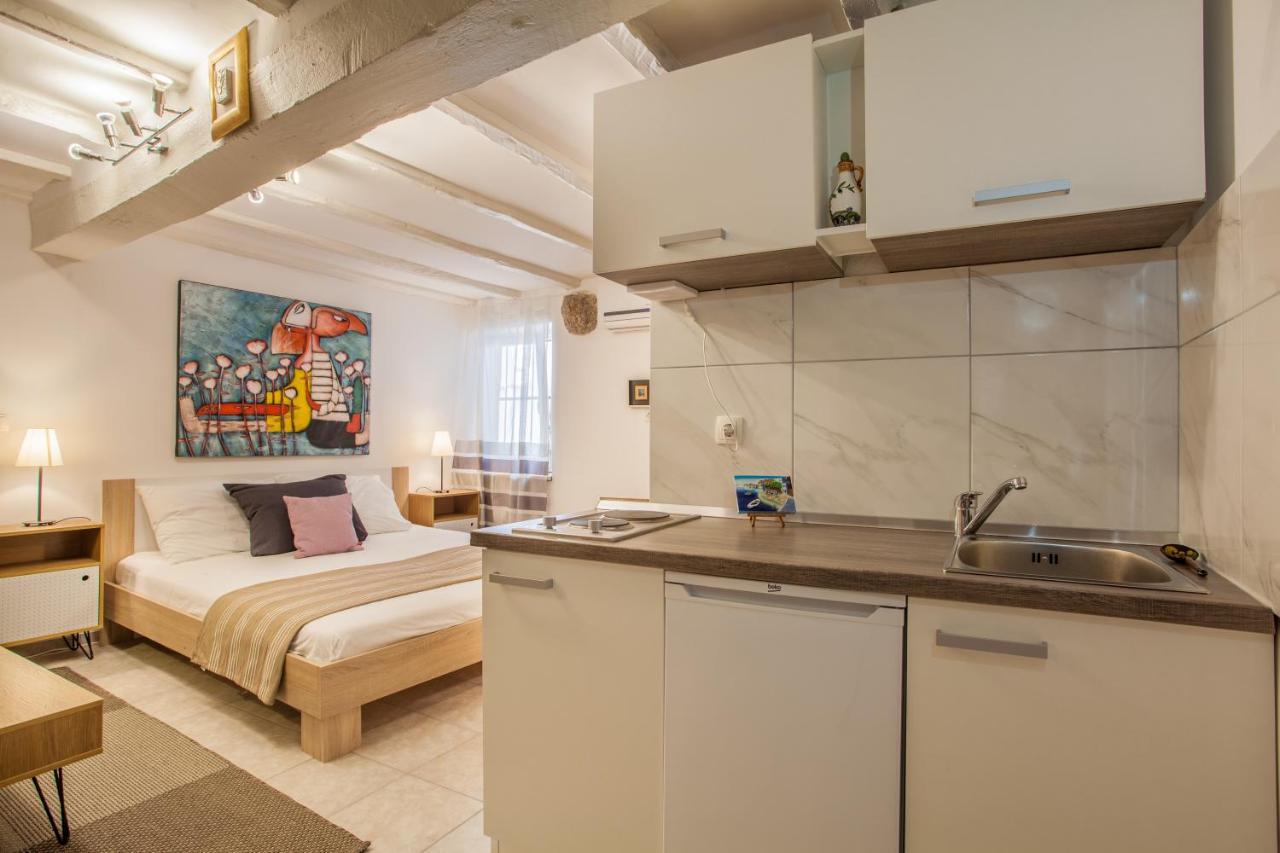 Honey Art Apartment Cres Eksteriør bilde